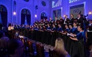 Opera Śląska dla Ukrainy. Kolejny koncert podczas którego zbierano pieniądze, tym razem dla ukraińskich artystów (1)