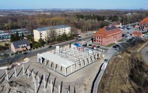 Nowa inwestycja firmy Avenido przy ul. Siemianowickiej w Bytomiu. Trwa budowa trzech hal (3)
