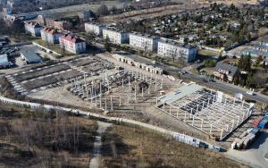 Nowa inwestycja firmy Avenido przy ul. Siemianowickiej w Bytomiu. Trwa budowa trzech hal (6)