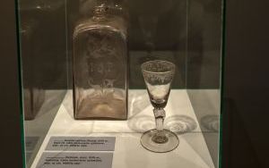 Szkło z kolekcji Muzeum GórnośląskiegoHuber (12)