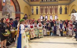  Z koszyczkiem w jakli i kiecce  (7)