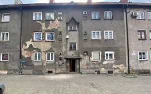 Kamienica przy ul. Witczaka, w której niebawem rozpocznie się remont (4)