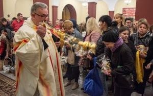 Liturgia wielkanocna dla Ukraińców. Wzięło w niej udział dzisiaj kilkaset osób (3)