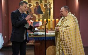 Liturgia wielkanocna dla Ukraińców. Wzięło w niej udział dzisiaj kilkaset osób (8)