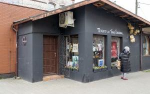 W bytomskiej placówce panie szyją ekologiczne torby. Dochód ze sprzedaży wesprze uchodźców  (5)