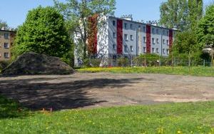 Kolejne boisko z Bytomskiego Budżetu Obywatelskiego powstaje w Szombierkach  (2)