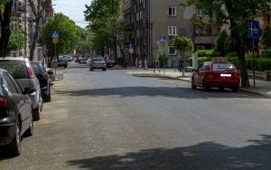 Kolejna inwestycja drogowa dobiega końca. Trwają ostatnie prace na ul. Smolenia  (8)