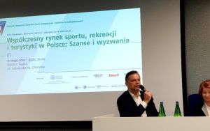 Zastępca prezydenta Bytomia wziął udział w debacie dotyczącej sportu, rekreacji i turystyki  (5)