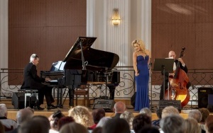 Tribute to Violetta Villas (10)
