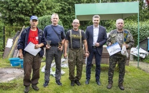 Zawody wędkarskie na stawie Amendy (4)