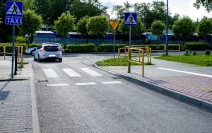 Skrzyżowanie ul. Bławatkowej i Stolarzowickiej dopuszczone do ruchu (8)