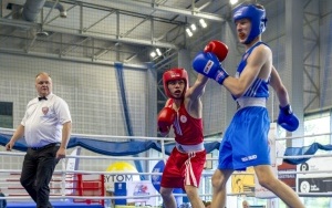 W Bytomiu rozpoczęły się Mistrzostwa Polski Juniorów w boksie (13)