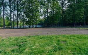 Przy Szkole Podstawowej Specjalnej nr 2 na Osiedlu Arki Bożka powstanie nowe, wielofunkcyjne boisko (3)
