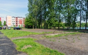 Przy Szkole Podstawowej Specjalnej nr 2 na Osiedlu Arki Bożka powstanie nowe, wielofunkcyjne boisko (4)