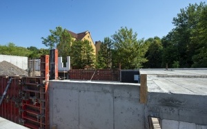 Rosną mury nowego przedszkola w Miechowicach (4)