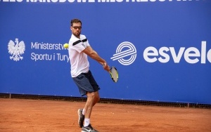 Janowicz wyeliminowany. Magdalena Fręch gra dalej. W Bytomiu trwają Narodowe Mistrzostwa Polski w tenisie ziemnym (1)
