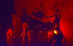 Finał akcji miejskiej „Schulz. Performance malarsko-teatralny” na deskach Teatru Tańca Rozbark  (7)