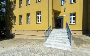 Taki widok cieszy oczy. Kolejna kamienica wyremontowana (1)