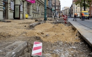  Trwa przebudowa chodnika na ul. Moniuszki (5)