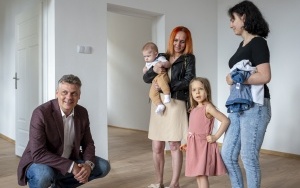 Przekazanie kluczy do mieszkań  (3)