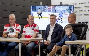 Rusza sprzedaż biletów-cegiełek na mecz Artyści kontra TVN24. Na bytomskim lodowisku ponownie zagra plejada gwiazd (4)