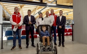 Rusza sprzedaż biletów-cegiełek na mecz Artyści kontra TVN24. Na bytomskim lodowisku ponownie zagra plejada gwiazd (8)