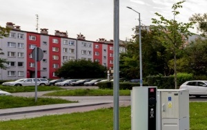 Przybywa stacji ładowania samochodów elektrycznych (7)