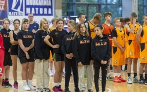 Starcie koszykarskich legend (3)