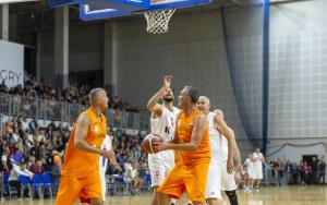 Starcie koszykarskich legend (20)