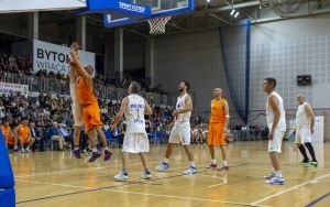 Starcie koszykarskich legend (8)