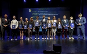 Wręczenie Nagród Prezydenta najlepszym bytomskim uczniom (18)