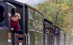 Pasażerowie wąskotorówki przeszli odprawę paszportową. To kolejna atrakcja przygotowana przez SGKW (8)