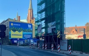 Zachowana elewacja przy ul. Kwietniewskiego 11 (1)