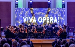 Zaśpiewali i zagrali najwspanialsze utwory operowe (3)