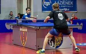 Mecz tenisa stołowego (7)