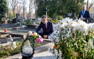 Pamiętają o tych, którzy odeszli (1)