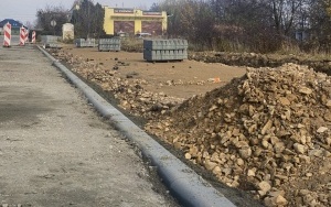 Ruszyła budowa miejsc postojowych na osiedlu gen. Ziętka (2)