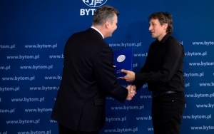 Prezydent Mariusz Wołosz dziękuje członkom Komitetu Rewitalizacji II kadencji (13)