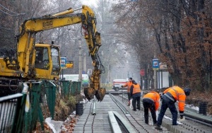 Trwa modernizacja torowiska tramwajowego z centrum Bytomia do zajezdni w Bytomiu - Stroszku (2)