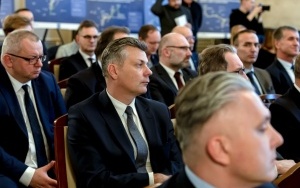 Kolej połączy Bytom z Rudą Śląską i Zabrzem. Prezydent Bytomia podpisał z PKP PLK umowę na opracowanie Studium Projektowo-Technicznego (5)