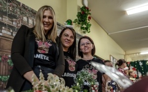 Szkoła Podstawowa nr 26 i Przedszkole Miejskie nr 20 zorganizowały Jarmark Bożonarodzeniowy  (11)
