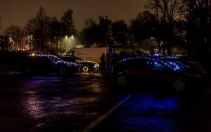 Miłośnicy tuningowanych samochodów pomagali bytomskiemu schronisku (1)