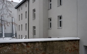 Trwa remont budynków komunalnych przy ul. Korfantego 7, 9 i 11 (3)