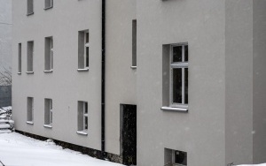 Trwa remont budynków komunalnych przy ul. Korfantego 7, 9 i 11 (4)