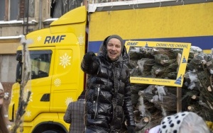 RMF FM rozdał bytomianom choinki (20)