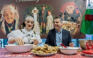 Akcja pakowania prezentów w ramach Dzieła Świętego Mikołaja (16)