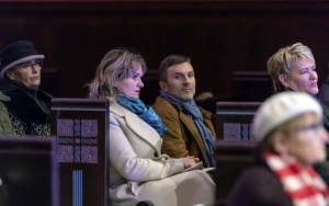 Najpiękniejsze polskie i niemieckie kolędy zabrzmiały w kościele św. Jacka (6)