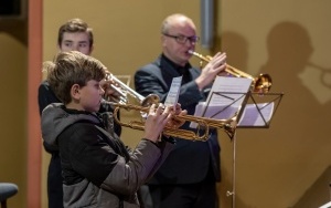Najpiękniejsze polskie i niemieckie kolędy zabrzmiały w kościele św. Jacka (8)