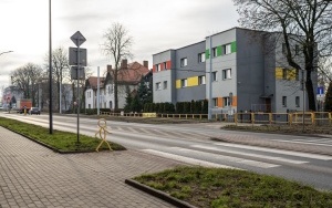 Odblaskowe sylwetki pieszych przy ul. Świętochłowickiej (1)