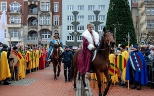 Orszak Trzech Króli przeszedł ulicami miasta (12)